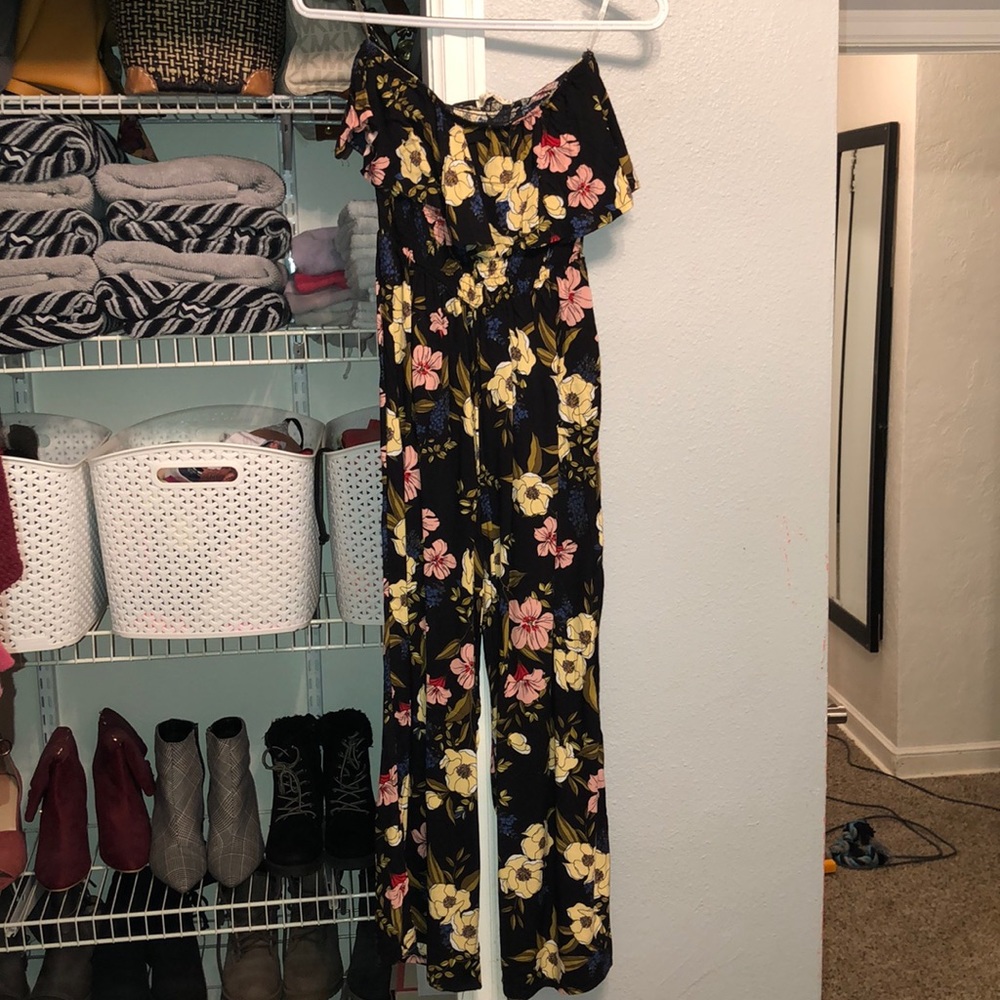 Floral cropped jumpsuit